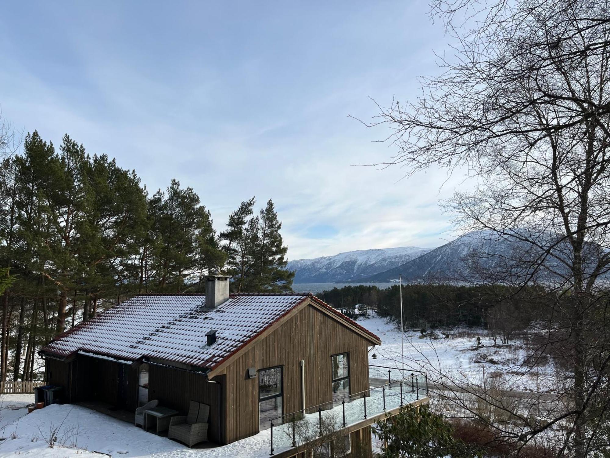 Bosdalhuset Villa Lavik  Exterior foto